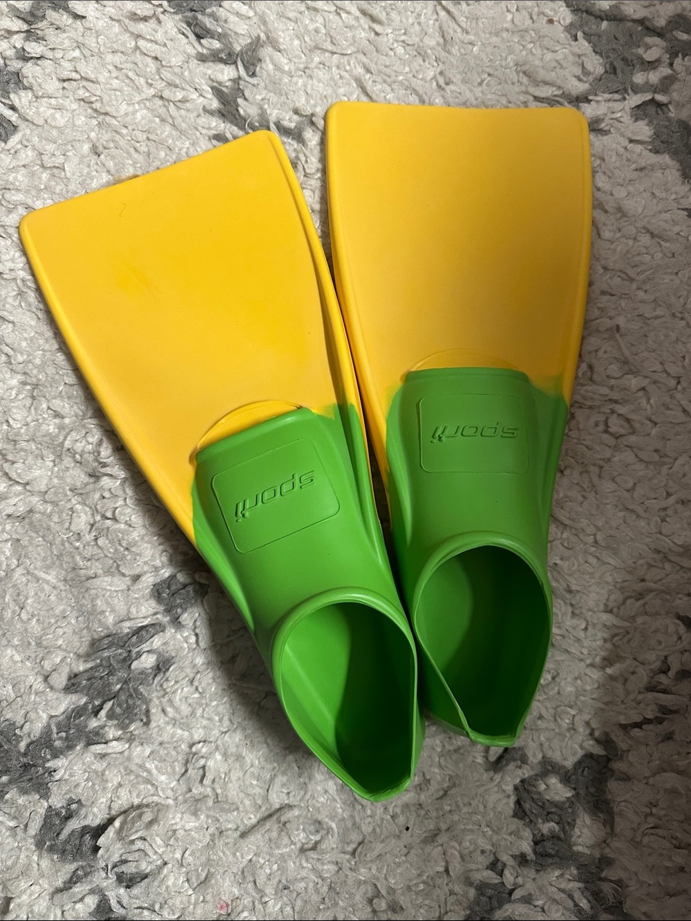 Green & Yellow Swim Fins - Sporti size 11-12